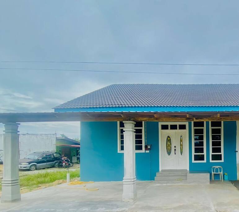 Homestay Kak Tiy Куала-Тренгану Екстер'єр фото